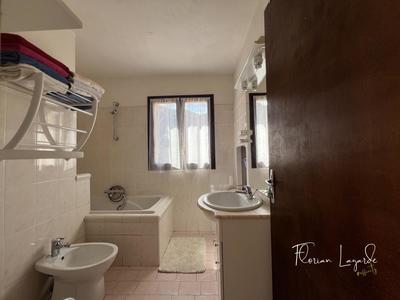 Maison - 87 m² - 5 pièces