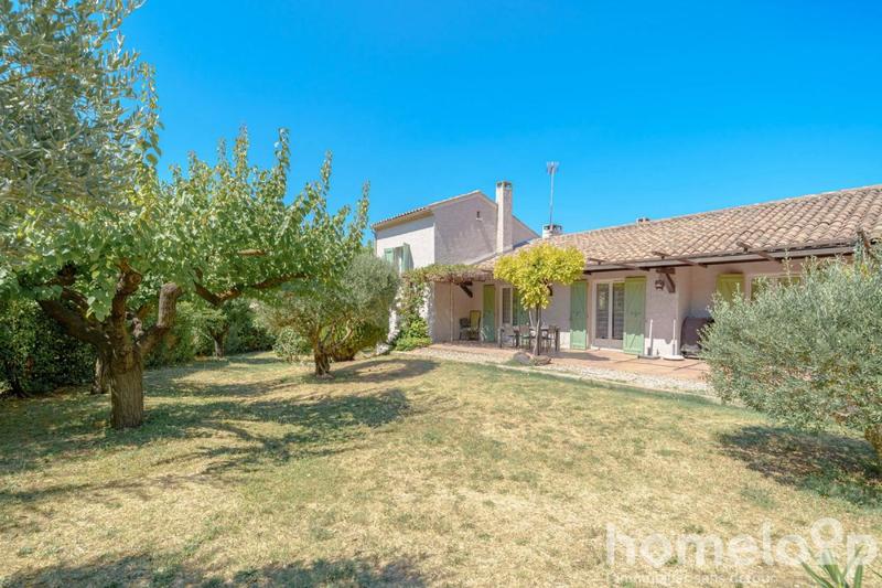 Maison - 96 m² - 5 pièces