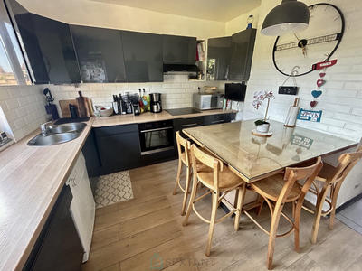 Maison - 133 m² - 6 pièces