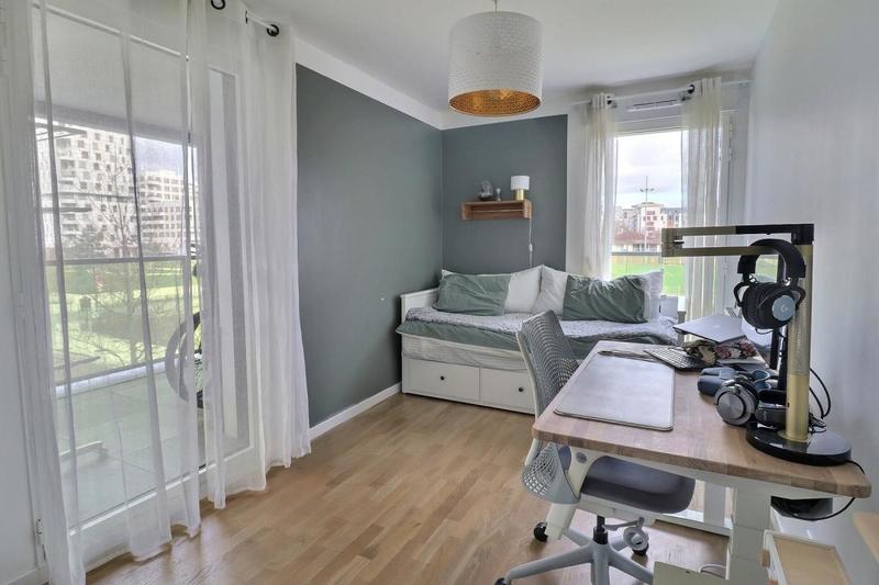 Appartement - 86 m² - 5 pièces