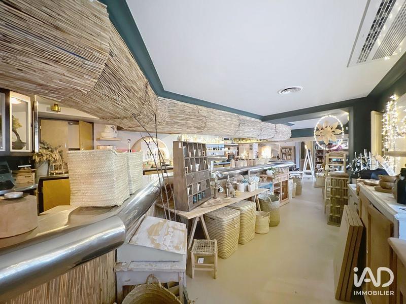 Local commercial - 1 264 m²