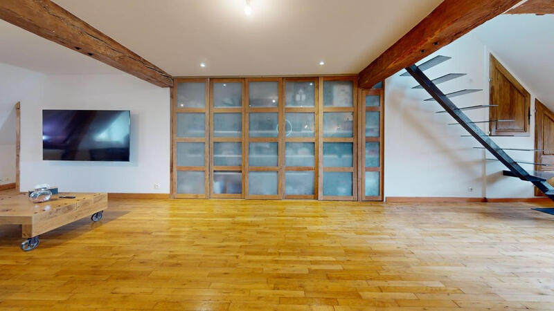 Appartement - 90 m² - 3 pièces