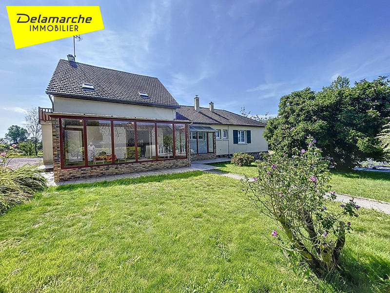 Maison - 204 m² - 8 pièces