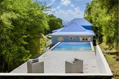 Villa - 199 m² - 8 pièces