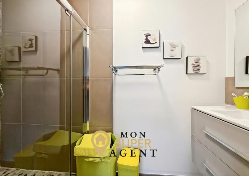 Maison - 190 m² - 7 pièces