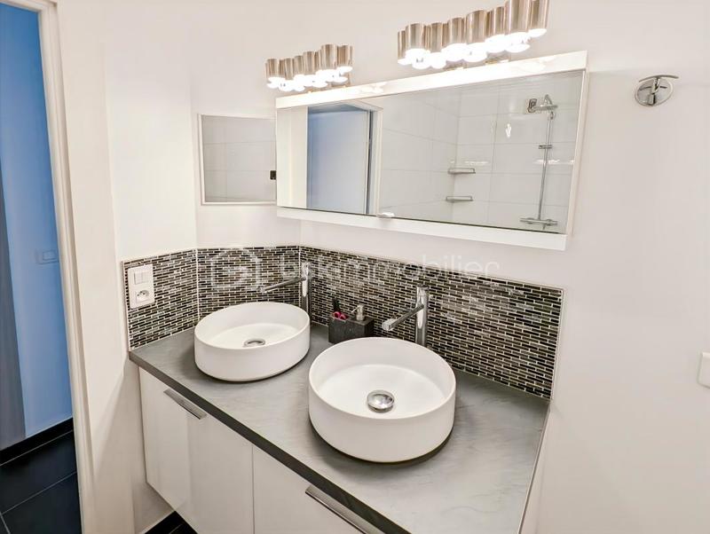 Appartement - 87 m² - 4 pièces