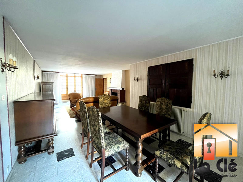 Maison - 165 m² - 5 pièces