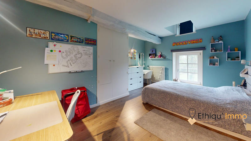 Manoir - 347 m² - 6 pièces