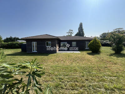 Maison - 140 m² - 5 pièces