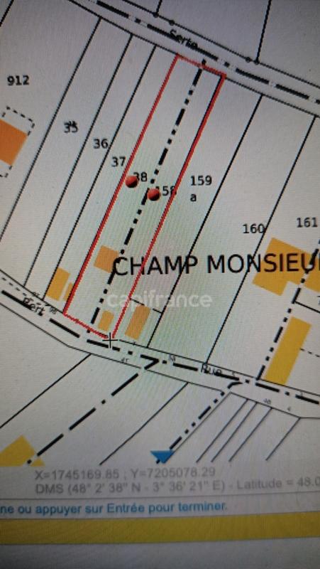 Terrain constructible - 836 m²