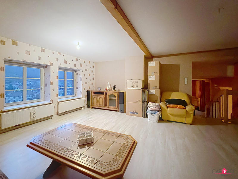 Maison - 102 m² - 5 pièces