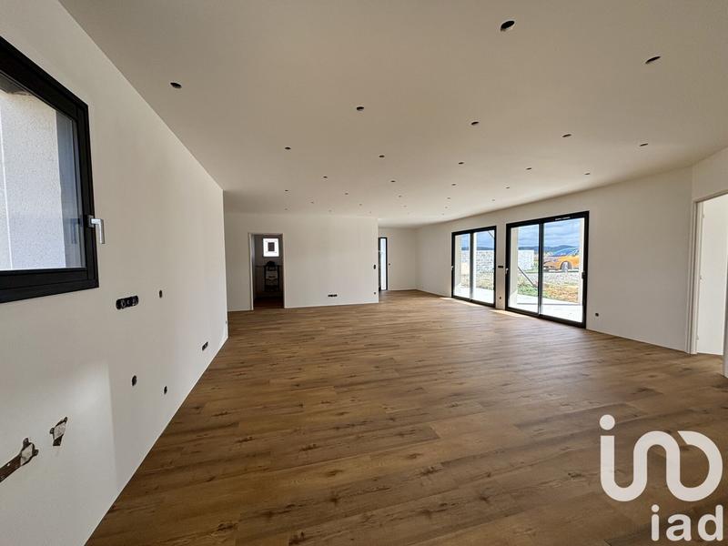 Maison - 146 m² - 4 pièces