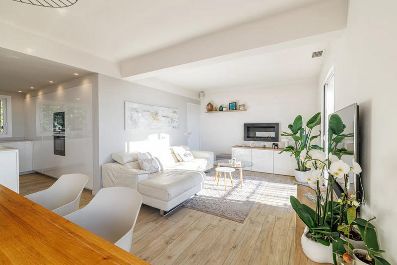 Appartement - 88 m² - 4 pièces