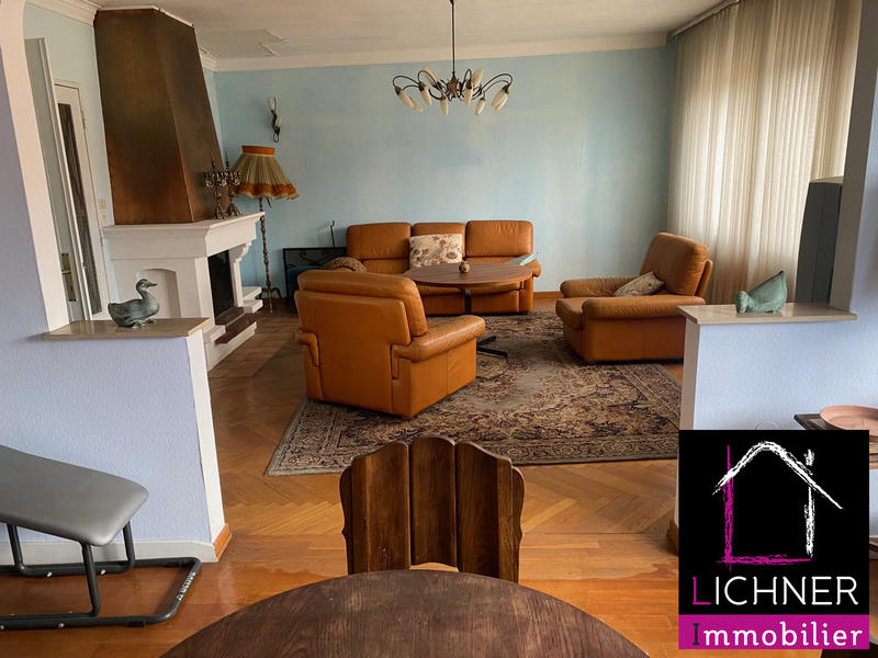 Appartement - 104 m² - 5 pièces