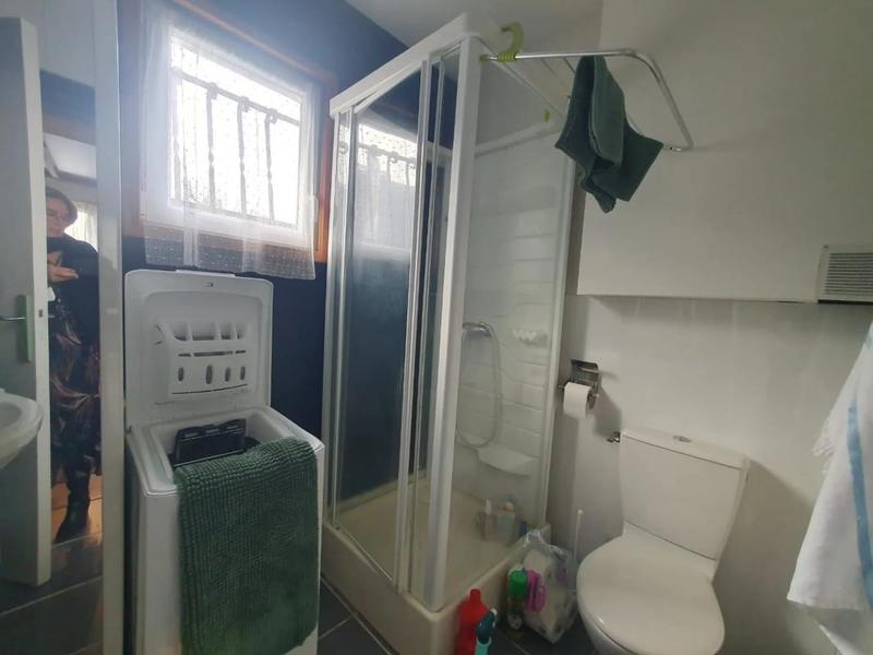 Maison - 270 m² - 10 pièces