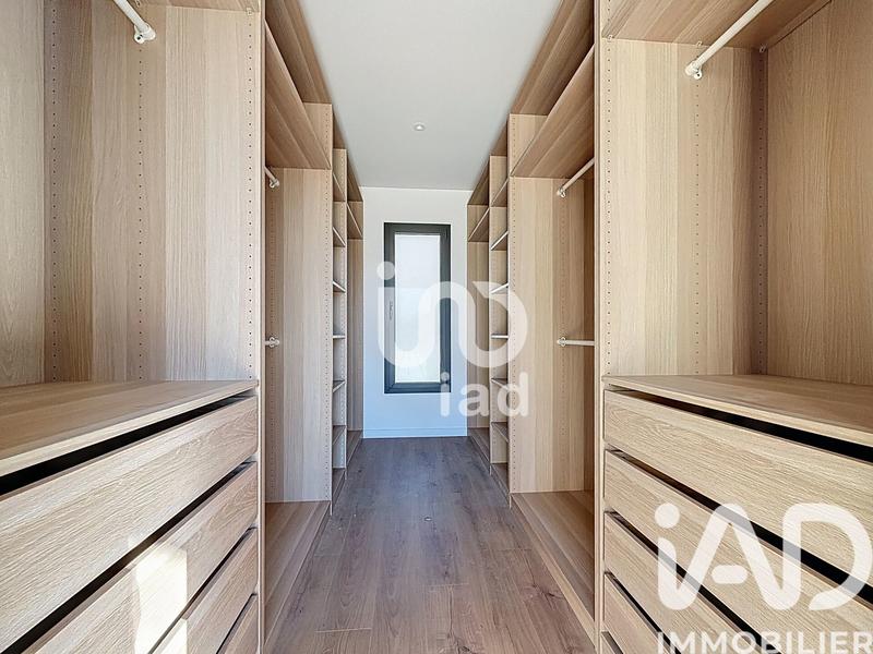 Maison - 180 m² - 5 pièces