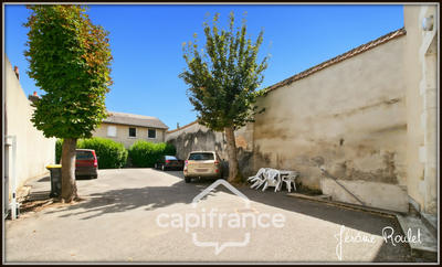 Immeuble - 267 m² - 16 pièces