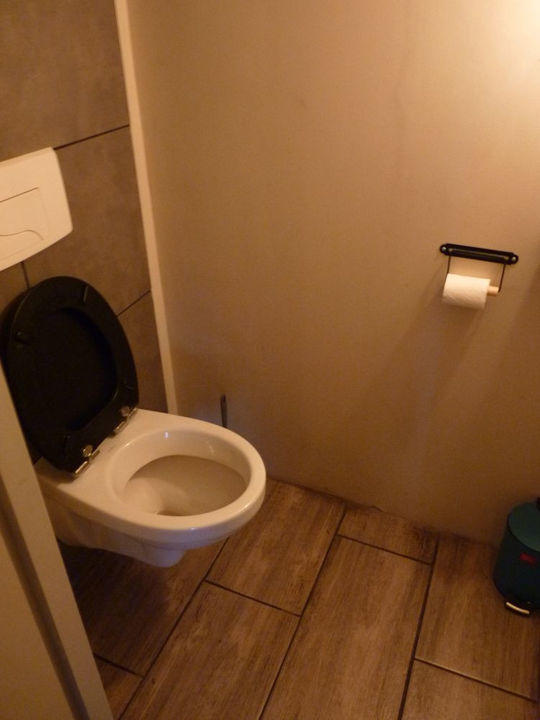 Local commercial - 54 m² - 2 pièces