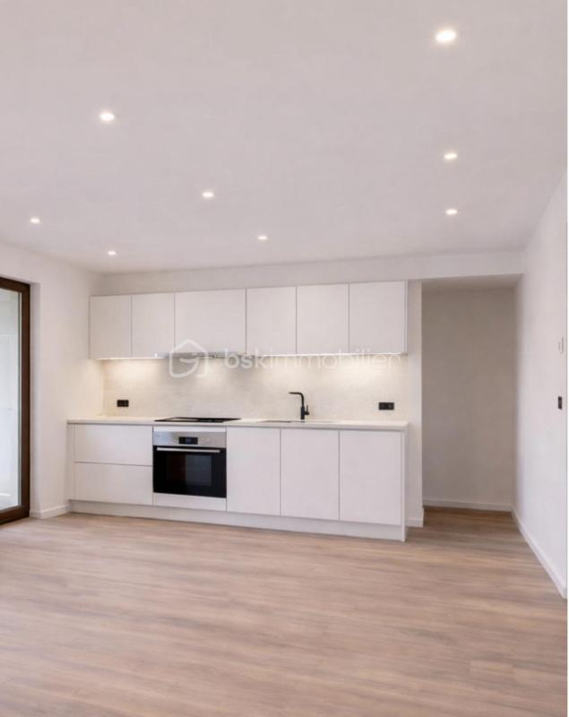 Appartement - 92 m² - 4 pièces