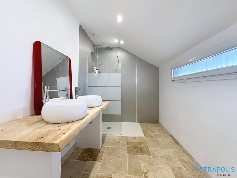 Maison ancienne - 112 m² - 5 pièces