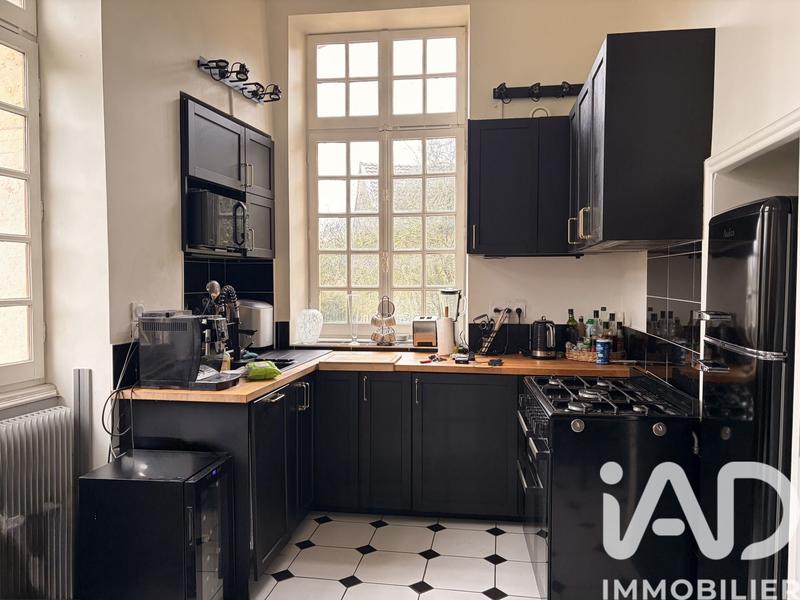 Maison - 200 m² - 6 pièces