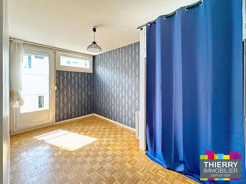 Appartement - 81 m² - 4 pièces