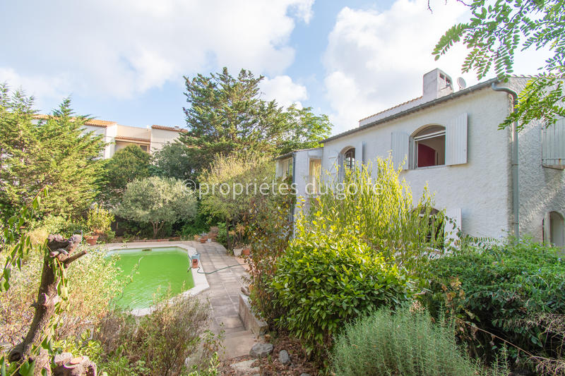 Maison - 216 m² - 5 pièces