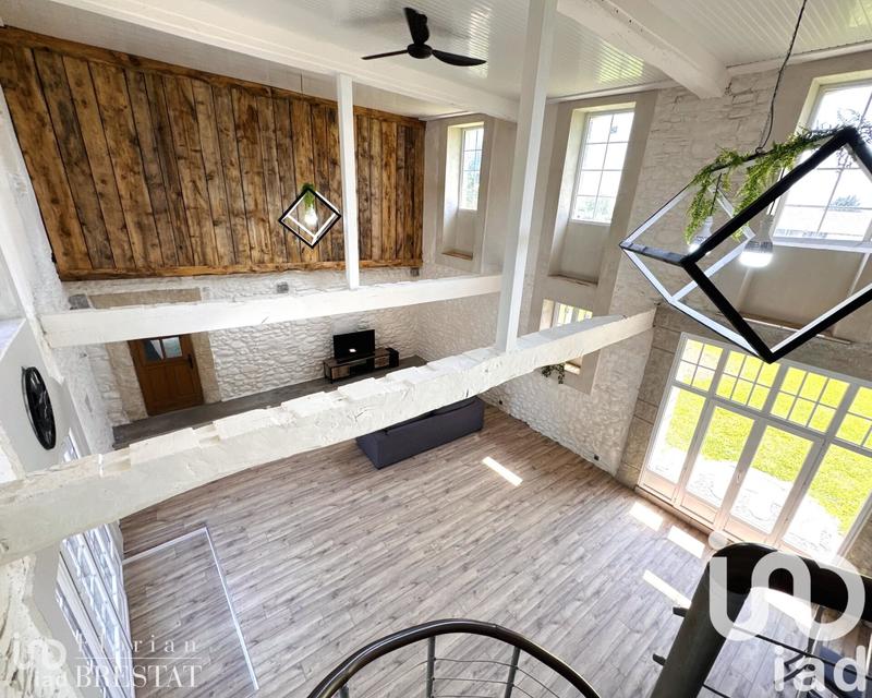 Maison - 192 m² - 6 pièces