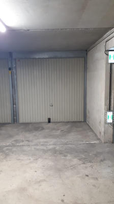 Parking / Garage - 12 m²