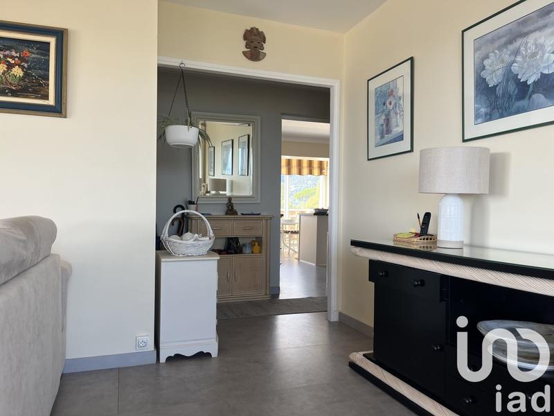 Appartement - 95 m² - 4 pièces