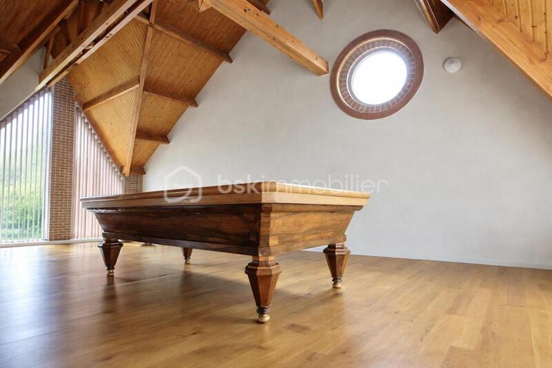 Maison d'architecte - 221 m² - 4 pièces