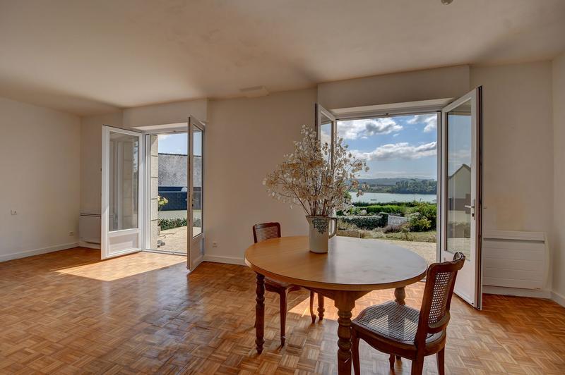 Maison - 180 m² - 6 pièces