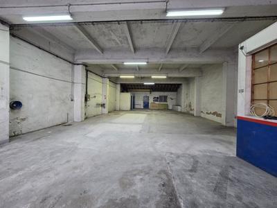 Entrepôt - 225 m²