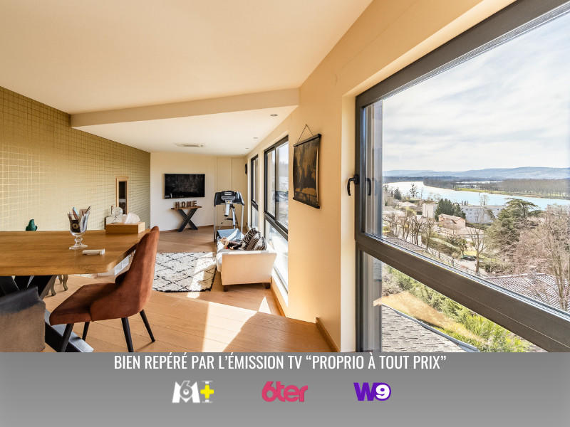 Maison - 365 m² - 9 pièces