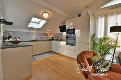 Appartement - 104 m² - 4 pièces