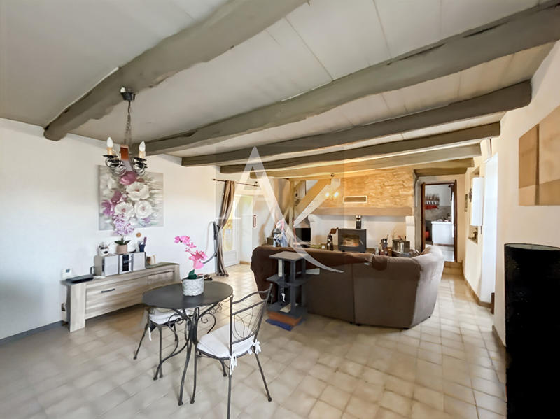 Maison - 170 m² - 8 pièces