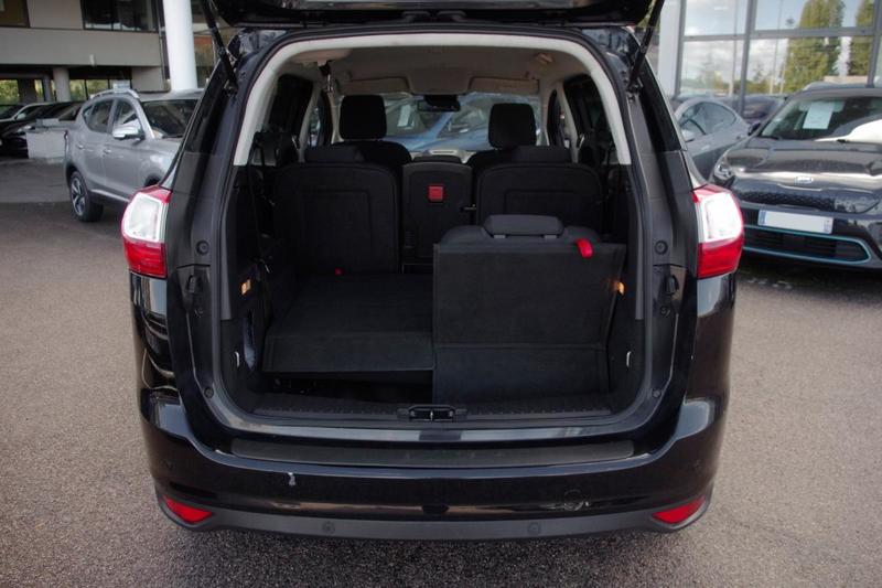 Ford Grand c-Max II (2) 1.5 Tdci 120 s&amp;S Business Nav Powershift