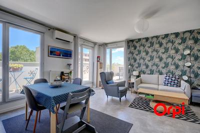 Appartement - 81 m² - 4 pièces