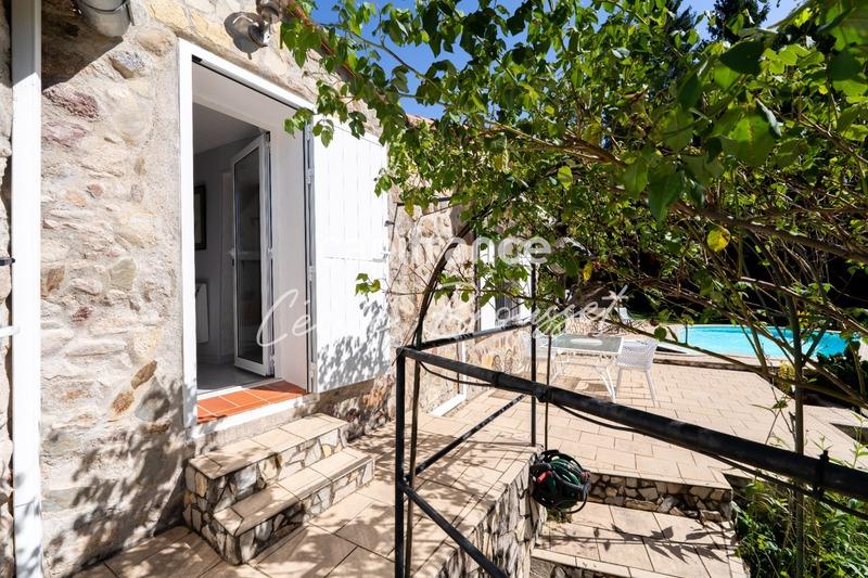 Maison - 140 m² - 7 pièces