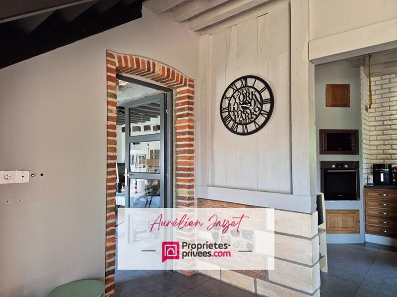 Maison - 350 m² - 8 pièces