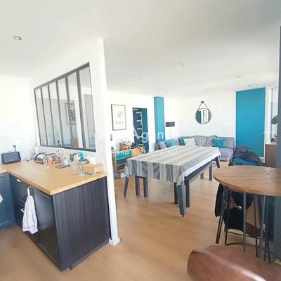 Appartement - 65 m² - 3 pièces