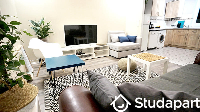 Chambre - 12 m² - 1 pièce