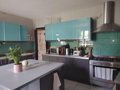 Propriété - 408 m² - 14 pièces