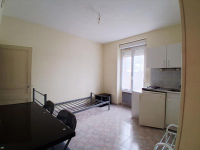 Appartement - 15 m² - 1 pièce