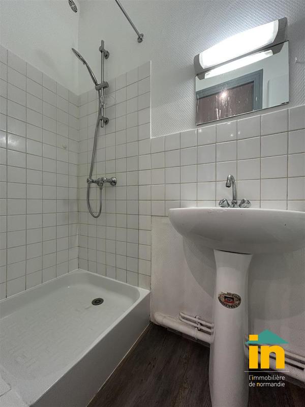 Appartement - 18 m² - 1 pièce