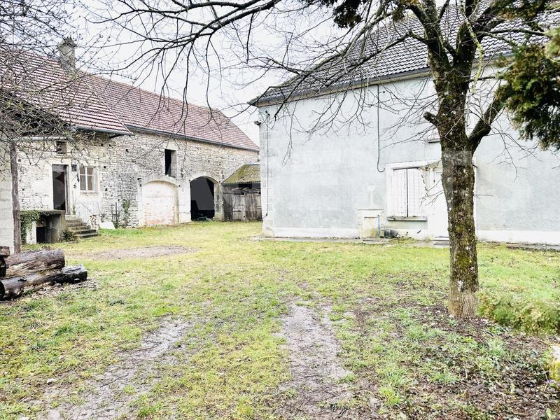 Corps de ferme - 179 m² - 8 pièces