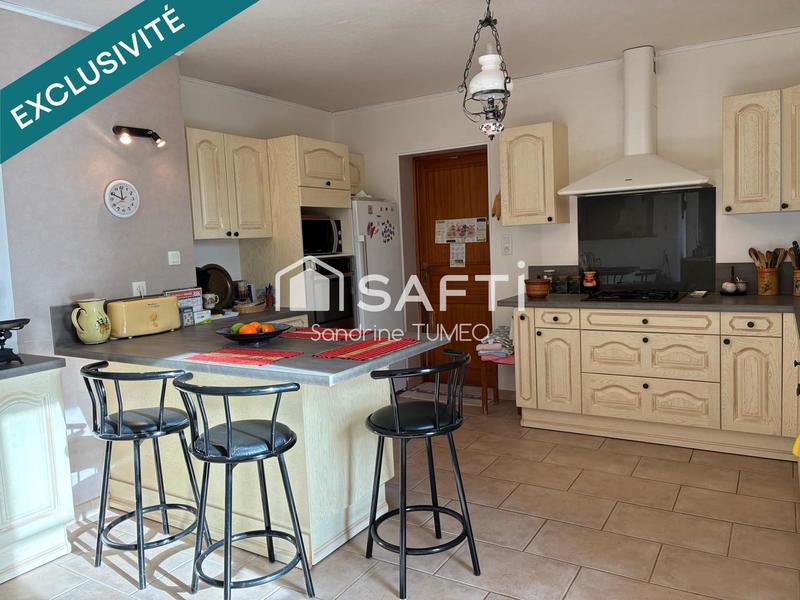 Maison - 169 m² - 7 pièces