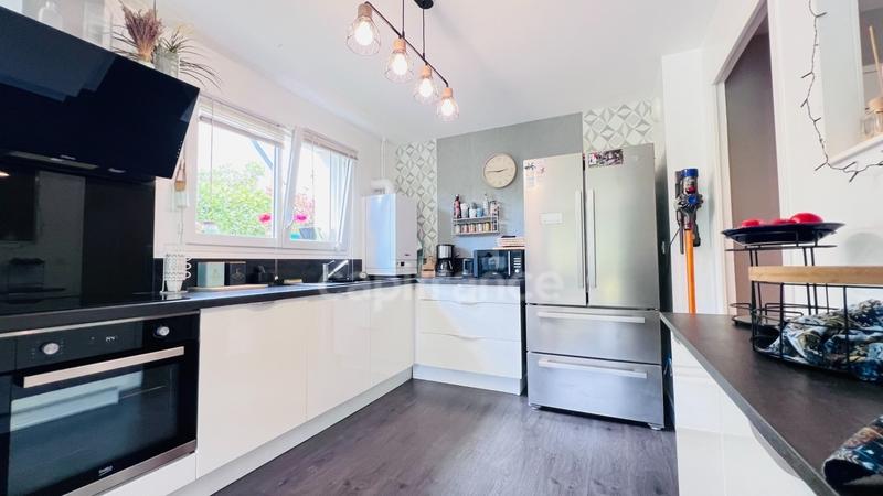 Maison - 107 m² - 5 pièces