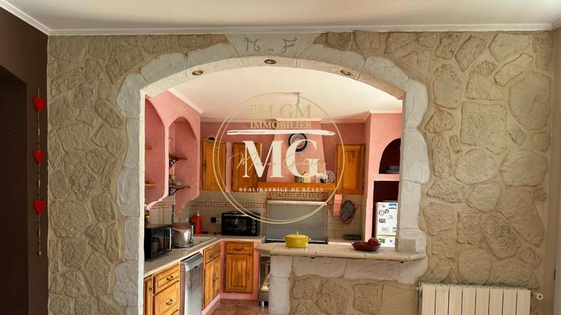 Maison - 93 m² - 4 pièces