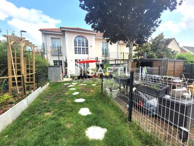 Maison - 158 m² - 6 pièces